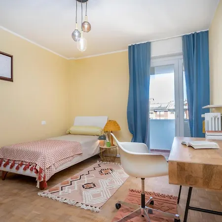 Lucilla Home - Apt Con Wifi Nel Cuore Di Udine Exterior photo